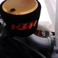 Cuffia copri serbatoio liquido freni