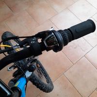 bicicletta MTB bambino rockrider 5.0