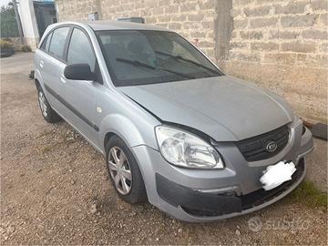 RICAMBI KIA RIO 1.4 BENZINA ANNO:2006