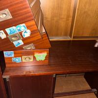 Scrivania vintage in ciliegio, stile Marina