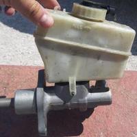 Pompa freni+ vaschetta completa bmw 320 d e46