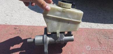 Pompa freni+ vaschetta completa bmw 320 d e46