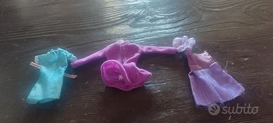 vestiti Barbie 