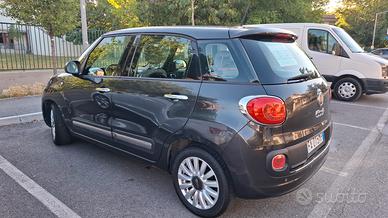 Fiat 500L Lounge 1.4 benzina nera