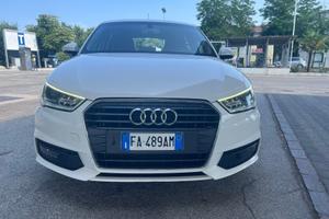 Audi A1 SPB 1.0 TFSI ultra S tronic Metal plus