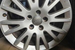 Cerchi in lega originali audi 17pollici