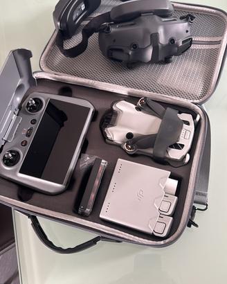Drone dji mini 4 bundle con visori