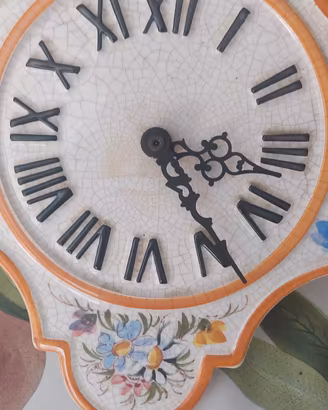 Orologio artigianale da muro in ceramica  firmata