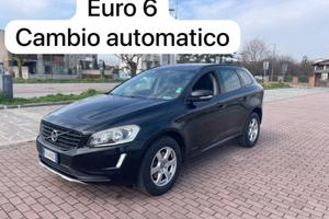 Volvo XC 60 XC60 D3 Geartronic R-design Kinetic