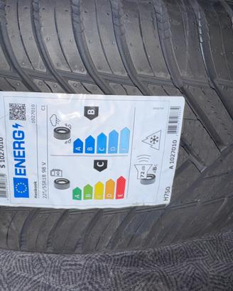 Gome 225/55R18