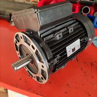 Motore asincrono monofase 4HP 3kw

