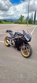 Honda CBR 1000 RR Fireblade 