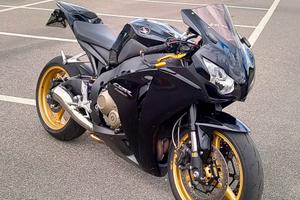 Honda CBR 1000 RR Fireblade 