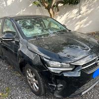 Opel Corsa 2023 sinistrata incidentata 1.5 D 100 C