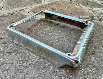 Cornice portatarga vespa