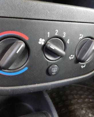 Comandi riscaldamento OPEL CORSA C del 2003