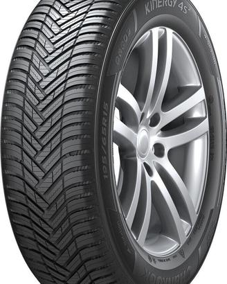 4 gomme seminuove complete di cerchi