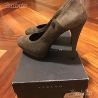 Scarpa Albano camoscio taupè 39