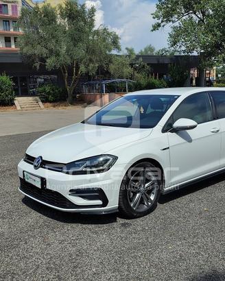 VOLKSWAGEN Golf 2.0 TDI DSG 5p. Sport BlueMotion T