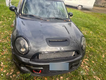 Mini Cooper allestimento john cooper works