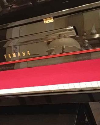 pianoforte Yamaha 
