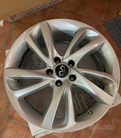 Cerchio infinity originale 18” 18xj7 ET46