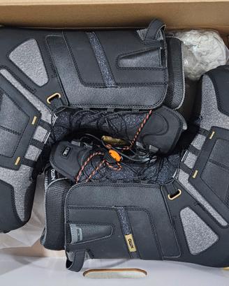 Scarponi da snowboard nuovi