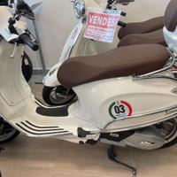 Vespa Primavera 125