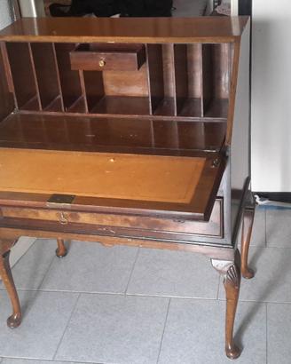 Ribaltina inizio 900 stile Chippendale