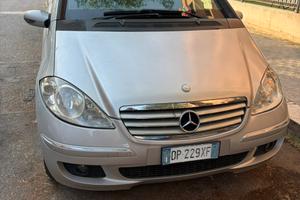 Mercedes 180