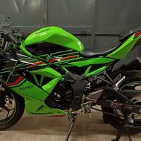 Kawasaki Ninja 125 - 2024