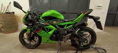 Kawasaki Ninja 125 - 2024