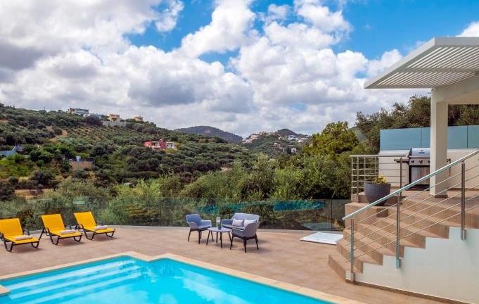 Appartamento con piscina privata a Creta