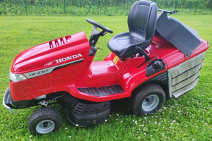 Trattorino tagliaerba Honda 2317 seminuovo