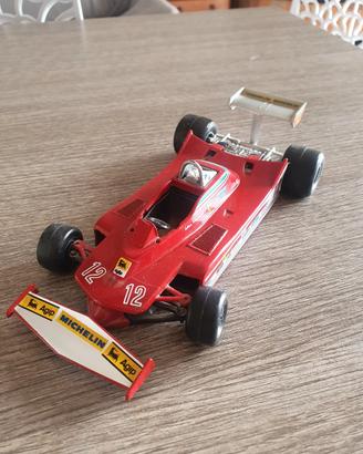 Modellino Ferrari 312 T4
