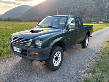 Mitsubishi L200 2.5 AUTOCARRO MOLTISSIMI LAVORI ES