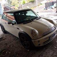 Mini cooper One  1.6 R53