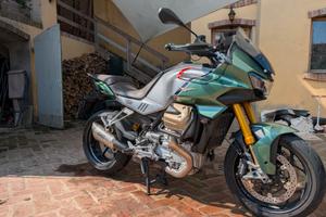 Moto Guzzi V100 Mandello S 12/2022 S – 26.800 km