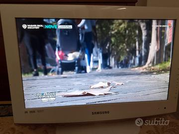 SMART TV Samsung bianca