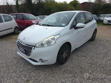 Peugeot 208 1.2 VTi 82 CV 5 porte Allure