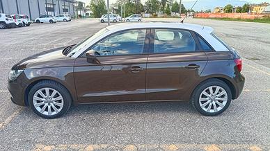 A1 Sportback 1.6 tdi 90cv

