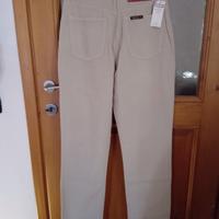 pantaloni jeans