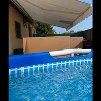 Tenda da sole motorizzata con telecomando