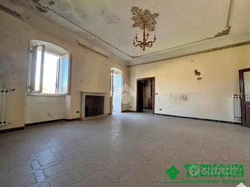 MULTILOCALE A SARZANA