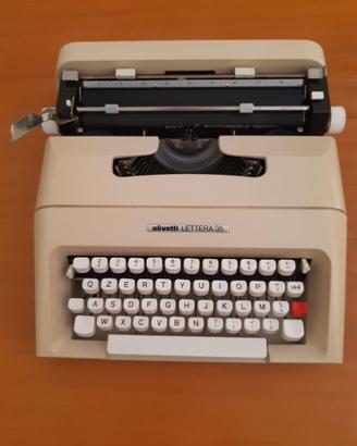 Macchina da scrivere Olivetti lettera 35