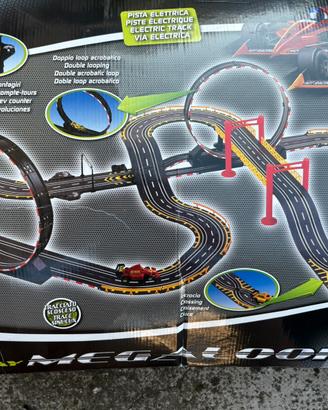 Pista elettrica macchinine