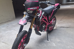 Suzuki Valenti SM "nuova". Solo 80 km