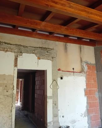 Casa indipendente a Solarussa