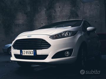 Nuovissima Ford fiesta restailyng unico prop