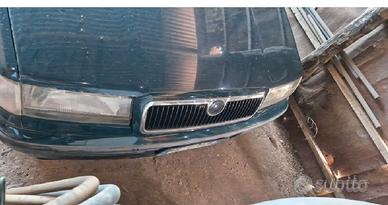 Coppia fari skoda Felicia anno 2000